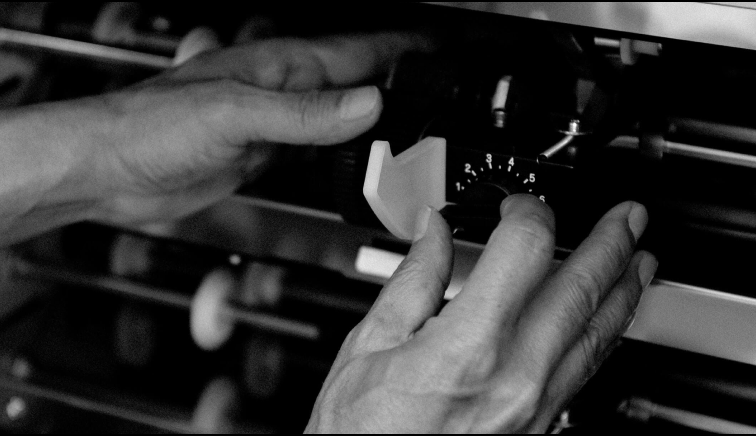 丁合機とインサーター